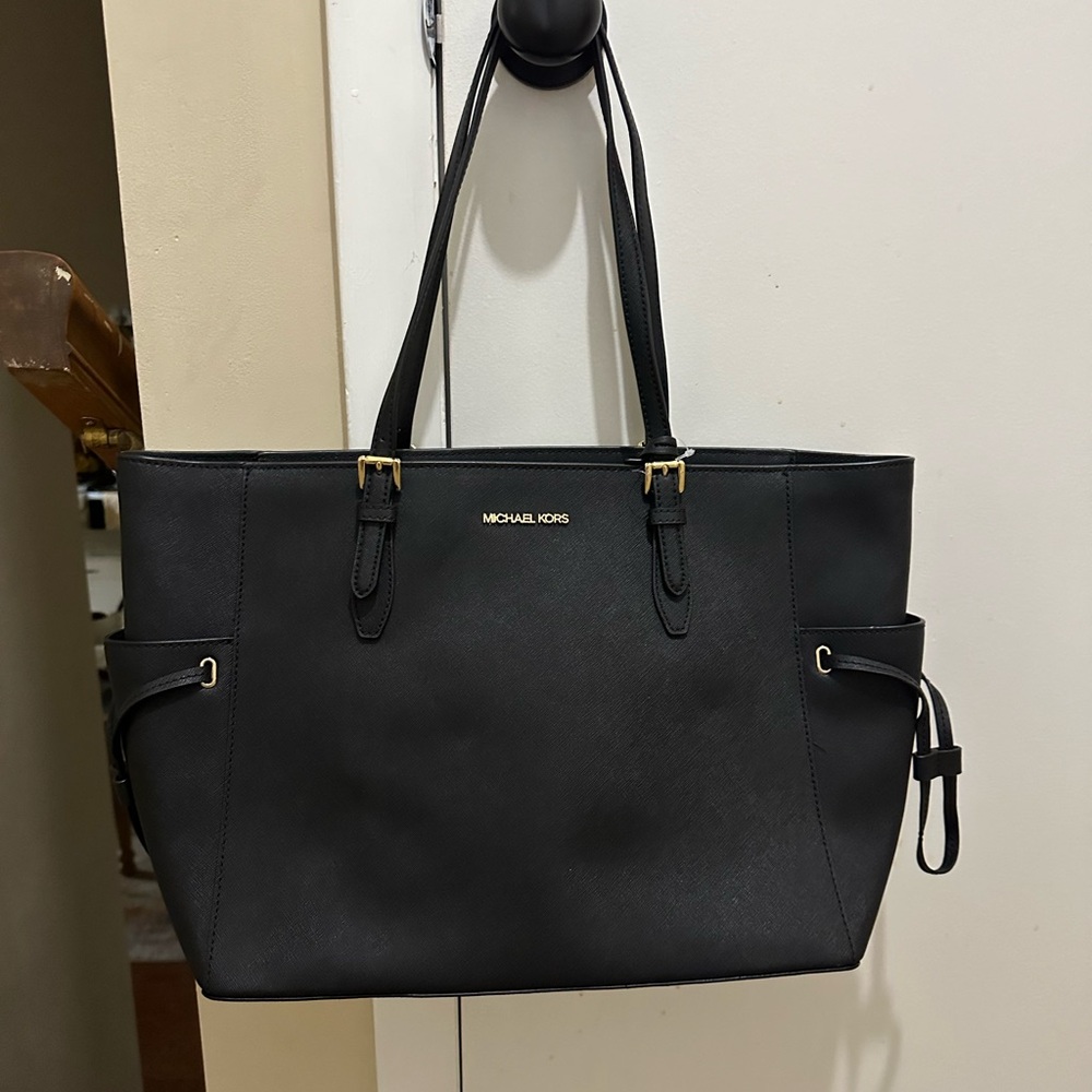 Brand new Michael Kors